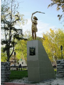 Здание картотеки ЦСБ в Бугуруслане (Московская, 65).
